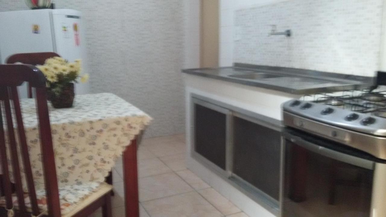 Quartos Em Casa In Caxias Da Paraiso Duque de Caxias Εξωτερικό φωτογραφία