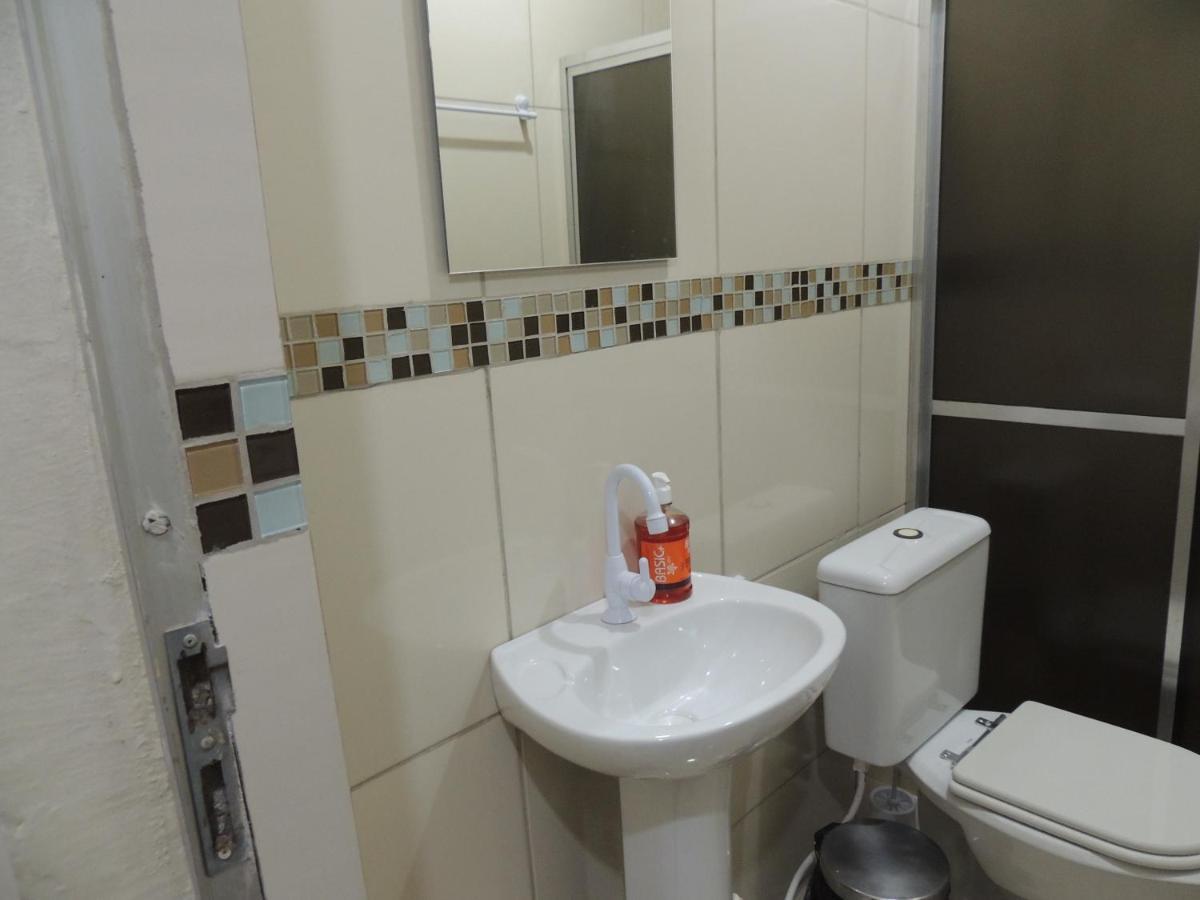 Quartos Em Casa In Caxias Da Paraiso Duque de Caxias Εξωτερικό φωτογραφία