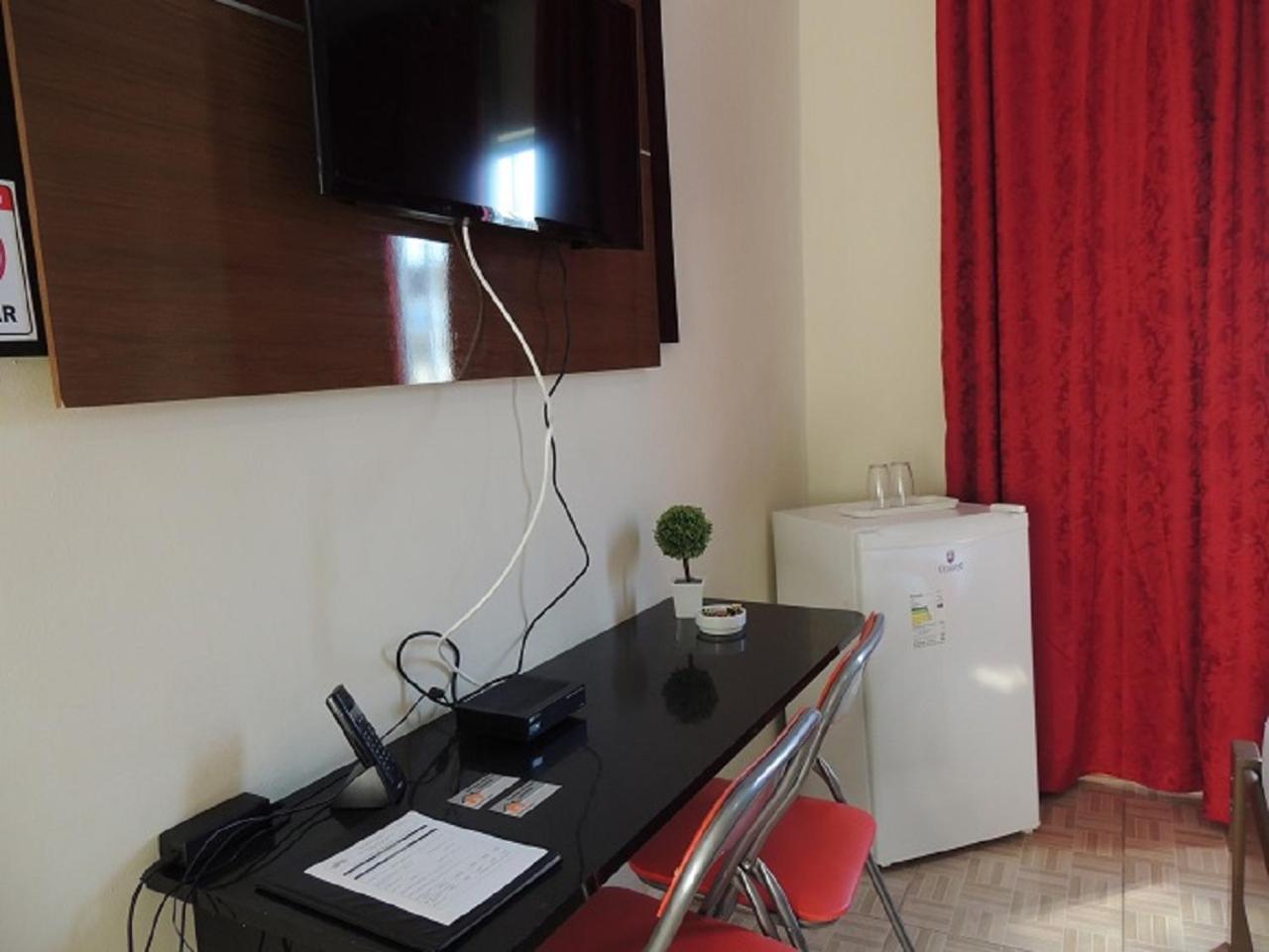 Quartos Em Casa In Caxias Da Paraiso Duque de Caxias Εξωτερικό φωτογραφία