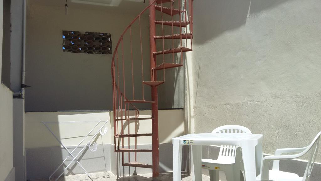 Quartos Em Casa In Caxias Da Paraiso Duque de Caxias Εξωτερικό φωτογραφία